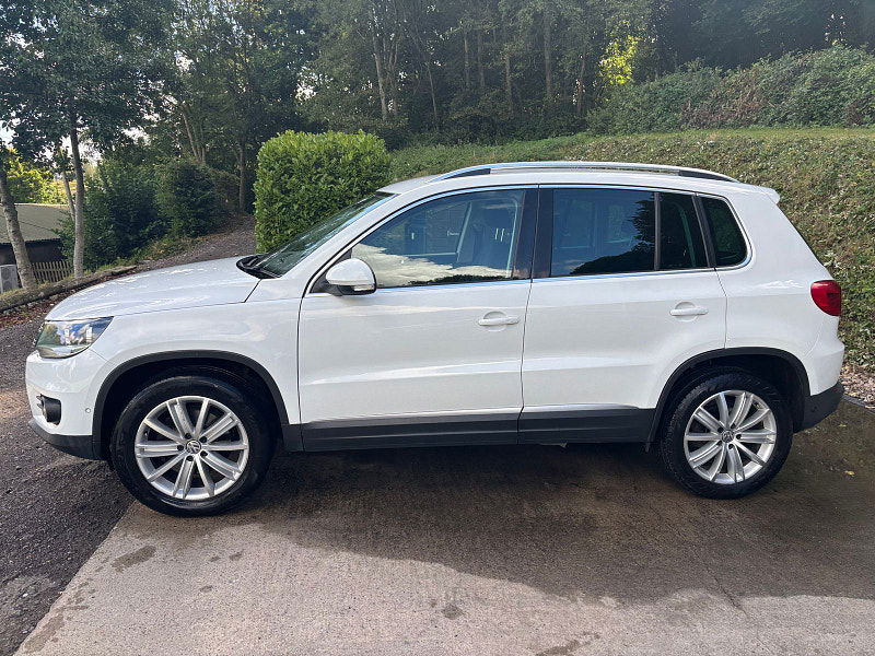 Volkswagen Tiguan 2.0 TDI BlueMotion Tech Match Edition SUV 5dr Diesel Manual 4WD Euro 6 (s/s) (150 ps) 5dr Manual 2025