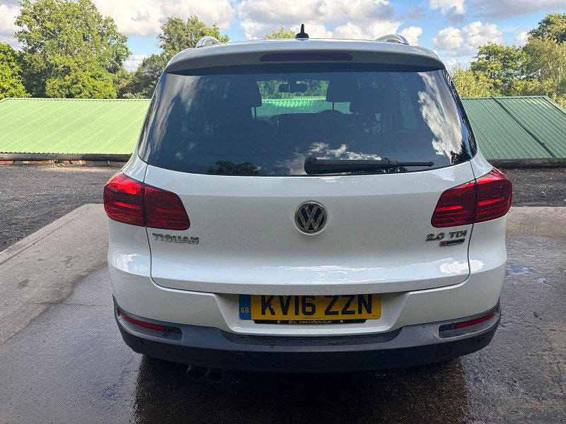 Volkswagen Tiguan 2.0 TDI BlueMotion Tech Match Edition SUV 5dr Diesel Manual 4WD Euro 6 (s/s) (150 ps) 5dr Manual 2025