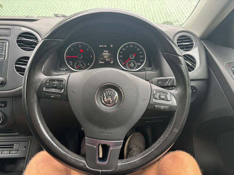 Volkswagen Tiguan 2.0 TDI BlueMotion Tech Match Edition SUV 5dr Diesel Manual 4WD Euro 6 (s/s) (150 ps) 5dr Manual 2025