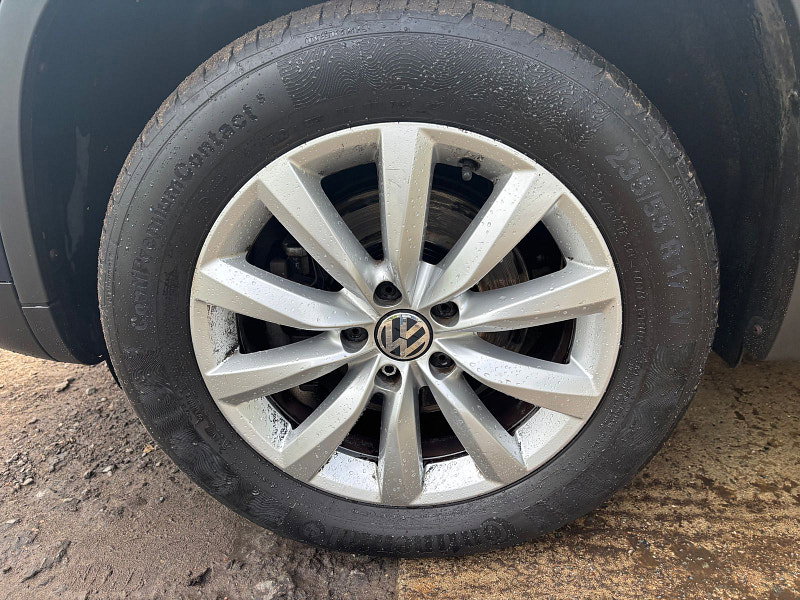 Volkswagen Tiguan 2.0 TDI BlueMotion Tech Match SUV 5dr Diesel Manual 4WD Euro 5 (s/s) (140 ps) 5dr Manual 2026