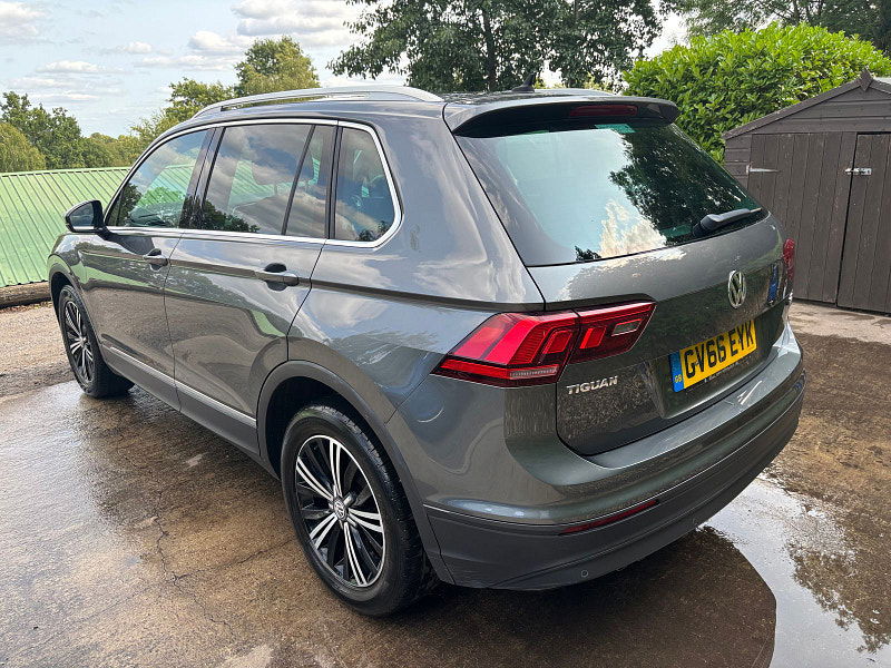 Volkswagen Tiguan 2.0 TDI BlueMotion Tech SE Navigation SUV 5dr Diesel DSG 4Motion Euro 6 (s/s) (150 ps) 5dr Automatic 2025