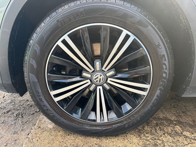 Volkswagen Tiguan 2.0 TDI BlueMotion Tech SE Navigation SUV 5dr Diesel DSG 4Motion Euro 6 (s/s) (150 ps) 5dr Automatic 2025