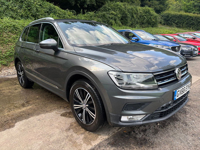 Volkswagen Tiguan 2.0 TDI BlueMotion Tech SE Navigation SUV 5dr Diesel DSG 4Motion Euro 6 (s/s) (150 ps) 5dr Automatic 2025