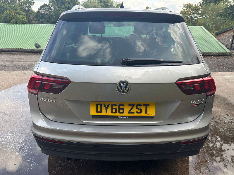 Volkswagen Tiguan 2.0 TDI BlueMotion Tech SE Navigation SUV 5dr Diesel DSG 4Motion Euro 6 (s/s) (150 ps) 5dr Automatic 2025