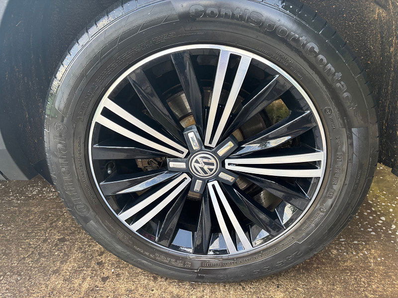 Volkswagen Tiguan 2.0 TDI BlueMotion Tech SE Navigation SUV 5dr Diesel DSG 4Motion Euro 6 (s/s) (150 ps) 5dr Automatic 2025