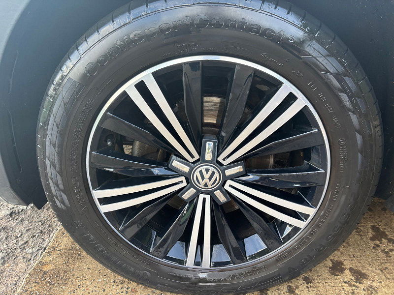 Volkswagen Tiguan 2.0 TDI BlueMotion Tech SE Navigation SUV 5dr Diesel DSG 4Motion Euro 6 (s/s) (150 ps) 5dr Automatic 2025