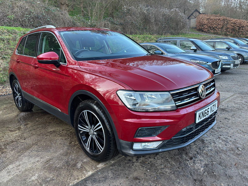 Volkswagen Tiguan 2.0 TDI BlueMotion Tech SE Navigation SUV 5dr Diesel Manual 4Motion Euro 6 (s/s) (150 ps) 5dr Manual 2026