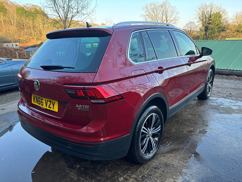 Volkswagen Tiguan 2.0 TDI BlueMotion Tech SE Navigation SUV 5dr Diesel Manual 4Motion Euro 6 (s/s) (150 ps) 5dr Manual 2026