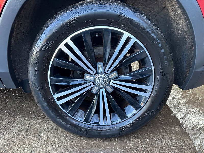 Volkswagen Tiguan 2.0 TDI BlueMotion Tech SE Navigation SUV 5dr Diesel Manual 4Motion Euro 6 (s/s) (150 ps) 5dr Manual 2026