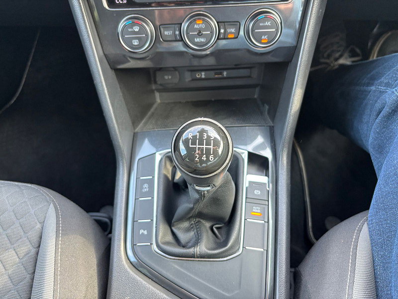 Volkswagen Tiguan 2.0 TDI SE Navigation SUV 5dr Diesel Manual Euro 6 (s/s) (150 ps) 5dr Manual 2026