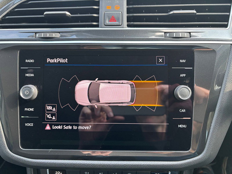 Volkswagen Tiguan 2.0 TDI SE Navigation SUV 5dr Diesel Manual Euro 6 (s/s) (150 ps) 5dr Manual 2026