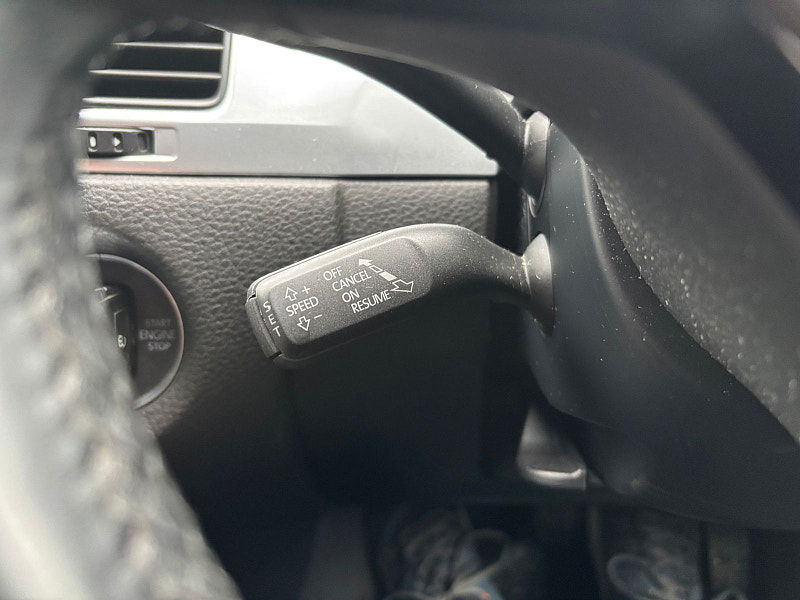 Volkswagen Touareg 3.0 TDI V6 BlueMotion Tech SE SUV 5dr Diesel Tiptronic 4WD Euro 5 (s/s) (204 ps) 5dr Automatic 2026