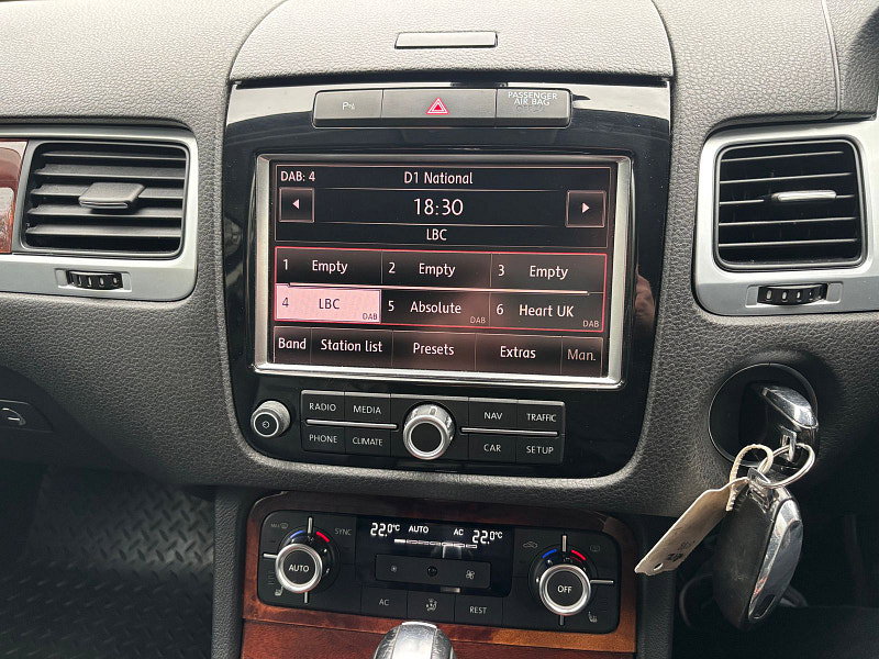 Volkswagen Touareg 3.0 TDI V6 BlueMotion Tech SE SUV 5dr Diesel Tiptronic 4WD Euro 5 (s/s) (204 ps) 5dr Automatic 2026