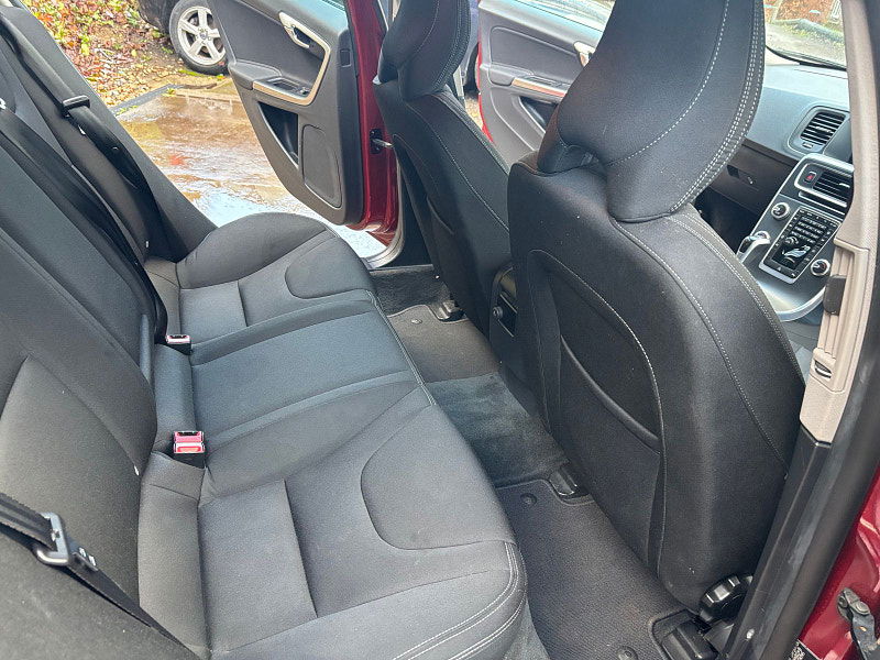 Volvo S60 2.0 D4 Business Edition Saloon 4dr Diesel Manual Euro 6 (s/s) (181 ps) 4dr Manual 2025