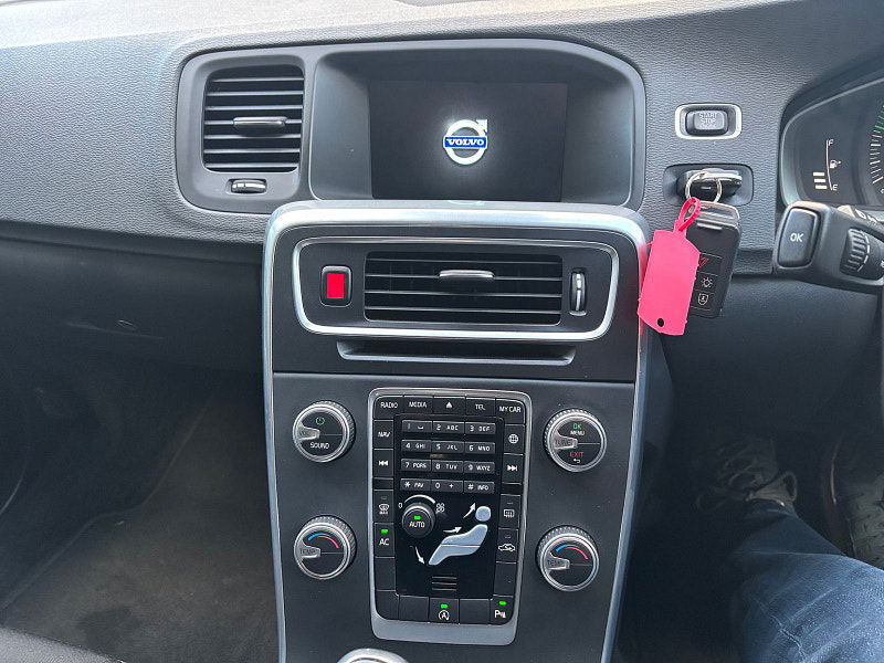 Volvo S60 2.0 D4 Business Edition Saloon 4dr Diesel Manual Euro 6 (s/s) (181 ps) 4dr Manual 2025