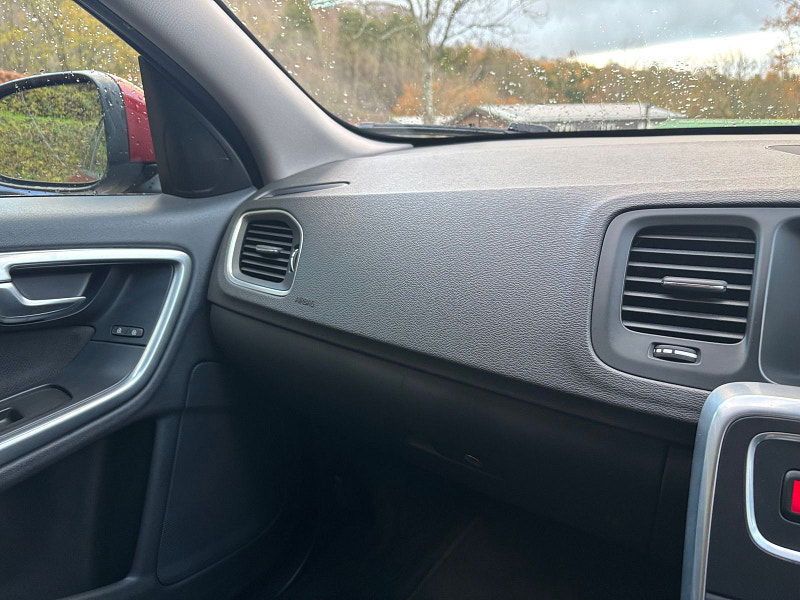 Volvo S60 2.0 D4 Business Edition Saloon 4dr Diesel Manual Euro 6 (s/s) (181 ps) 4dr Manual 2025