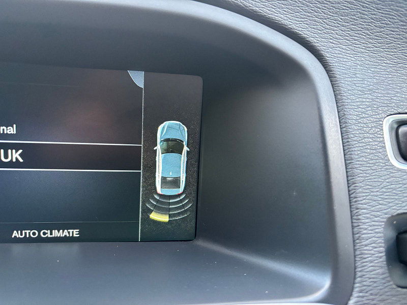 Volvo S60 2.0 D4 Business Edition Saloon 4dr Diesel Manual Euro 6 (s/s) (181 ps) 4dr Manual 2025