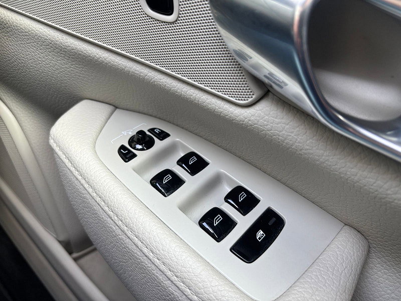 Volvo S90 2.0 D4 Momentum Saloon 4dr Diesel Auto Euro 6 (s/s) (190 ps) 4dr Automatic 2026