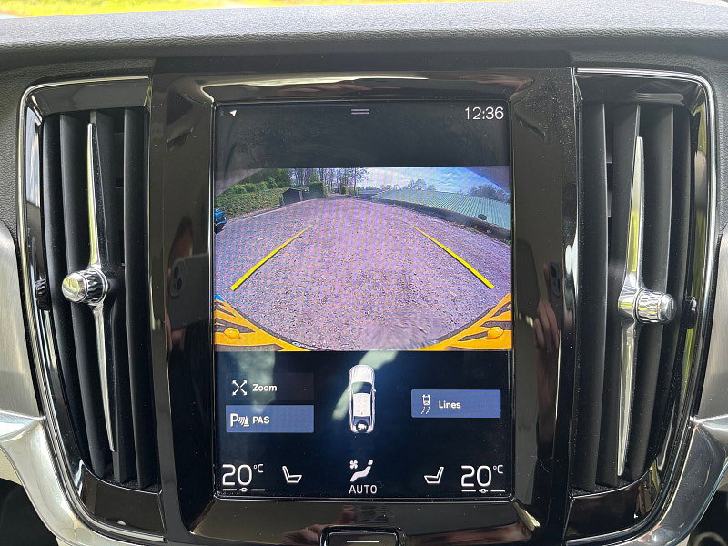 Volvo S90 2.0 D4 Momentum Saloon 4dr Diesel Auto Euro 6 (s/s) (190 ps) 4dr Automatic 2026