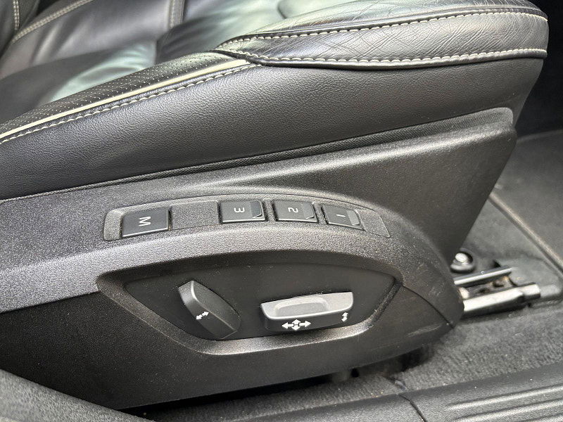 Volvo V40 2.0 D2 R-Design Edition Hatchback 5dr Diesel Manual Euro 6 (s/s) (120 ps) 5dr Manual 2025