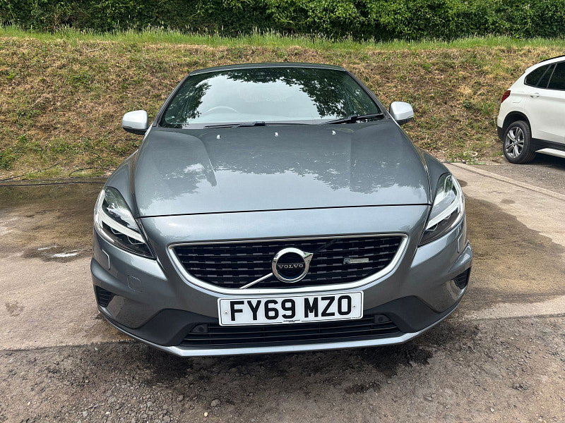 Volvo V40 2.0 T2 R-Design Edition Hatchback 5dr Petrol Manual Euro 6 (s/s) (122 ps) 5dr Manual 2026