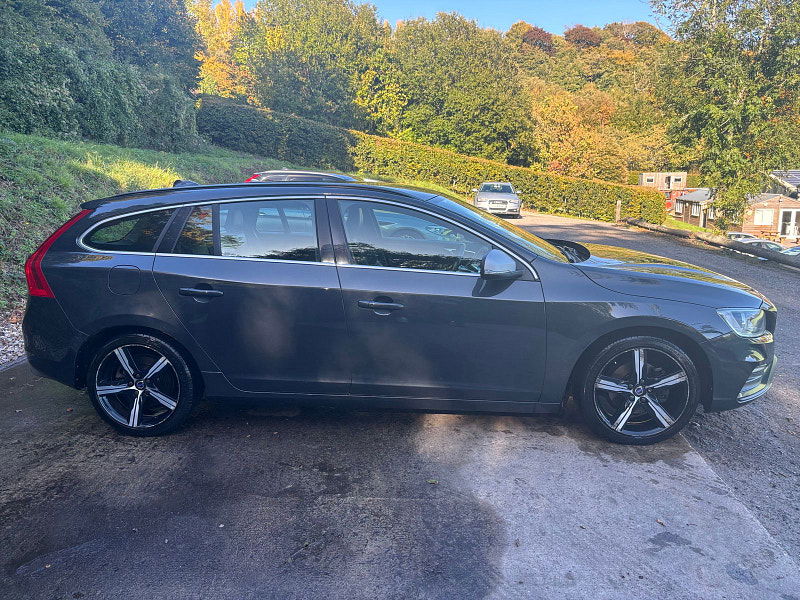 Volvo V60 2.0 D3 R-Design Nav Estate 5dr Diesel Manual Euro 6 (s/s) (150 ps) 5dr Manual 2025