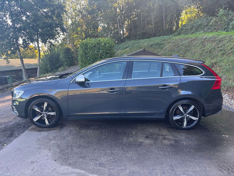Volvo V60 2.0 D3 R-Design Nav Estate 5dr Diesel Manual Euro 6 (s/s) (150 ps) 5dr Manual 2025
