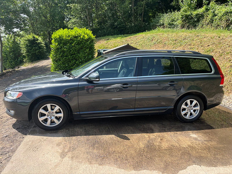 Volvo V70 2.0 D3 Business Edition Estate 5dr Diesel Manual Euro 5 (s/s) (136 ps) 5dr Manual 2026