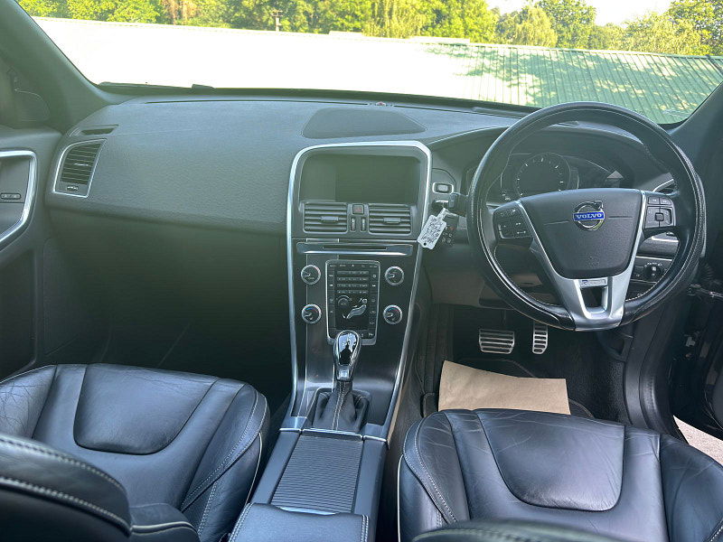 Volvo XC60 2.0 D4 R-Design Lux Nav SUV 5dr Diesel Auto Euro 6 (s/s) (190 ps) 5dr Automatic 2025