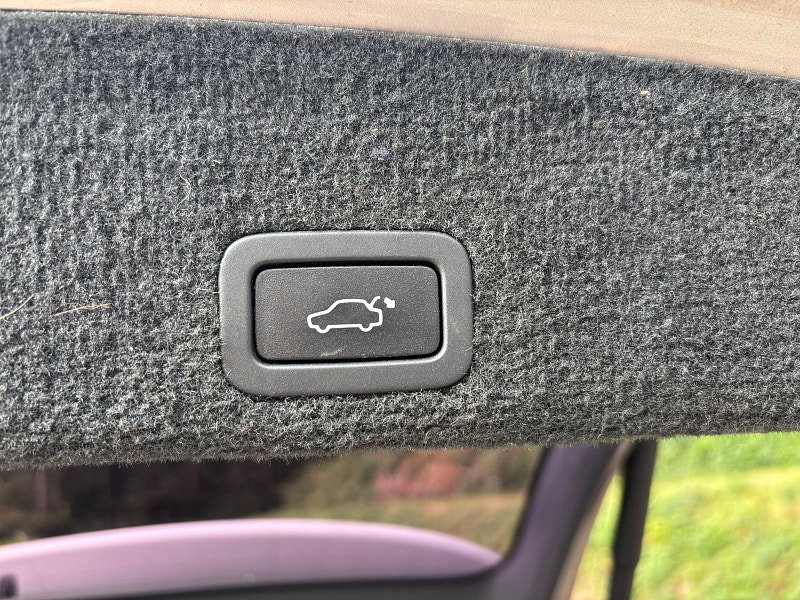 Volvo XC60 2.0 D4 SE Lux Nav SUV 5dr Diesel Geartronic Euro 6 (s/s) (181 ps) 5dr Automatic 2026