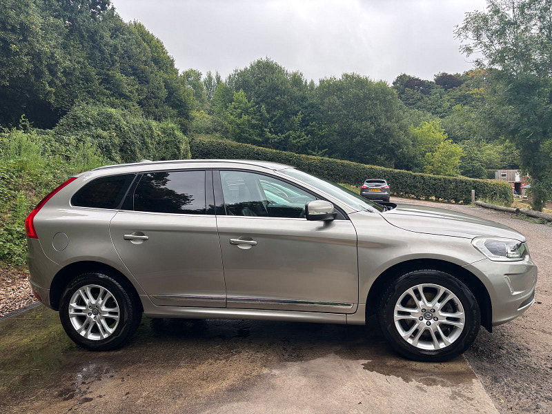 Volvo XC60 2.0 D4 SE Lux Nav SUV 5dr Diesel Geartronic Euro 6 (s/s) (181 ps) 5dr Automatic 2025
