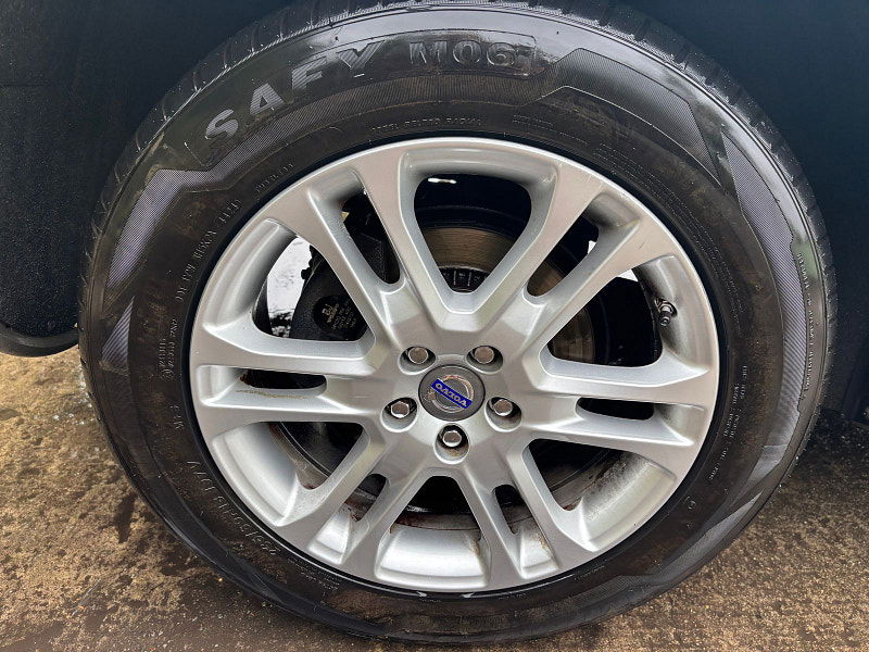 Volvo XC60 2.0 D4 SE Lux Nav SUV 5dr Diesel Geartronic Euro 6 (s/s) (181 ps) 5dr Automatic 2025
