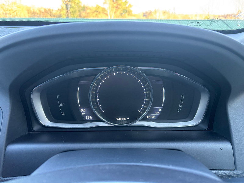 Volvo XC60 2.4 D4 SE Lux Nav SUV 5dr Diesel Auto AWD Euro 6 (s/s) (190 ps) 5dr Automatic 2026