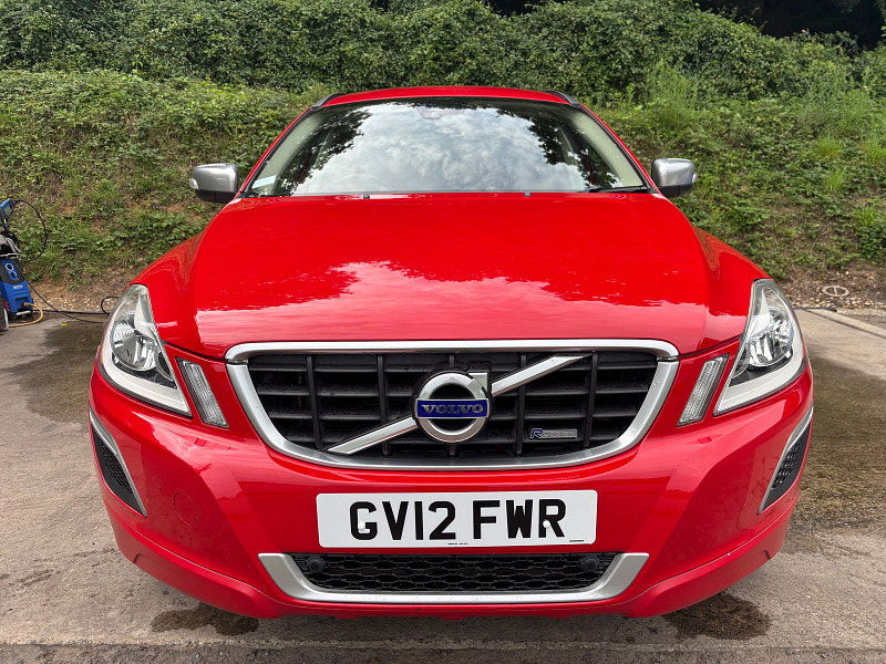 Volvo XC60 2.4 D5 R-Design SUV 5dr Diesel Geartronic AWD Euro 5 (215 ps) 5dr Automatic 2025