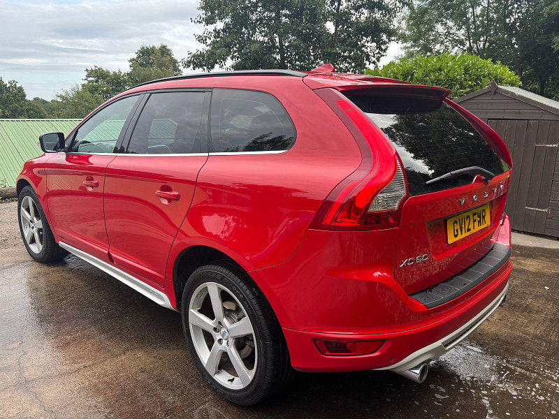 Volvo XC60 2.4 D5 R-Design SUV 5dr Diesel Geartronic AWD Euro 5 (215 ps) 5dr Automatic 2025