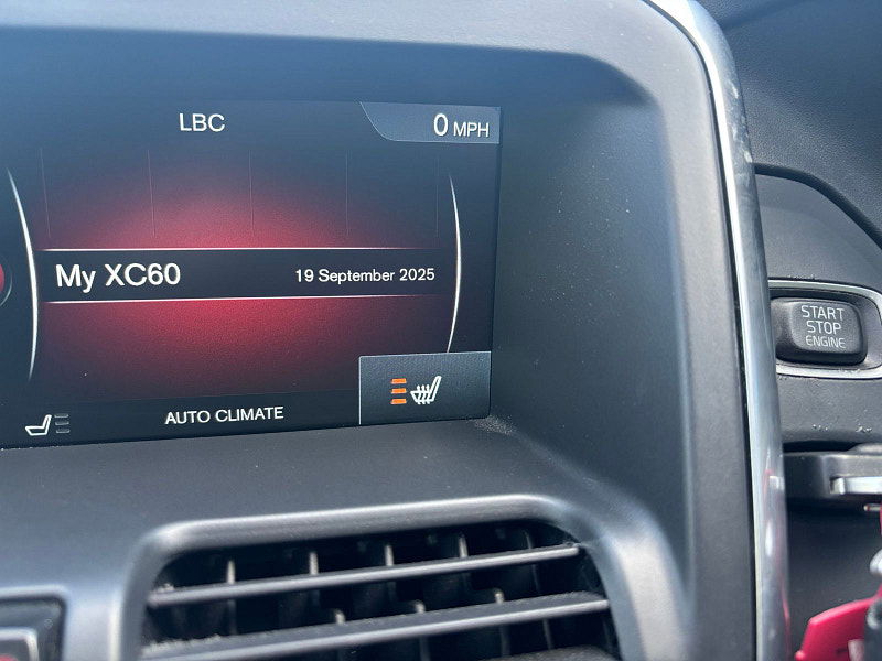 Volvo XC60 2.4 D5 SE Lux Nav SUV 5dr Diesel Geartronic AWD Euro 5 (215 ps) 5dr Automatic 2025