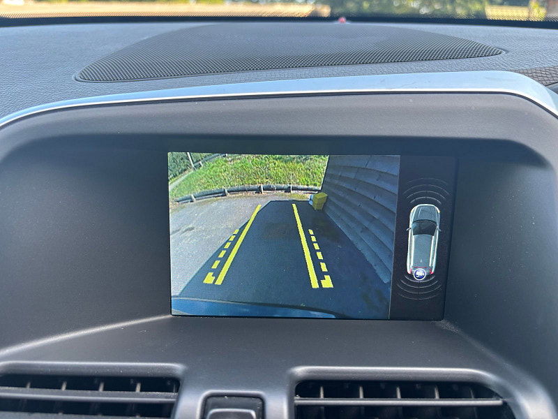 Volvo XC60 2.4 D5 SE Lux Nav SUV 5dr Diesel Geartronic AWD Euro 5 (215 ps) 5dr Automatic 2025