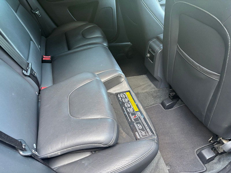 Volvo XC60 2.4 D5 SE Lux Nav SUV 5dr Diesel Geartronic AWD Euro 5 (215 ps) 5dr Automatic 2025