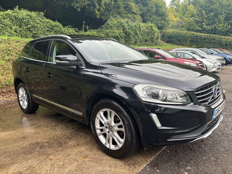 Volvo XC60 2.4 D5 SE Lux Nav SUV 5dr Diesel Geartronic AWD Euro 5 (215 ps) 5dr Automatic 2025