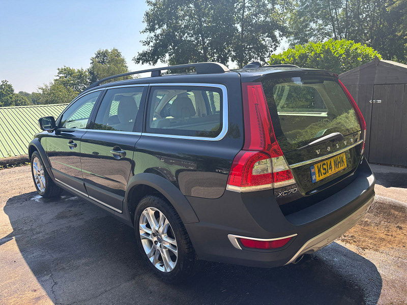 Volvo XC70 2.4 D5 SE Lux Estate 5dr Diesel Geartronic AWD Euro 5 (215 ps) 5dr Automatic 2025