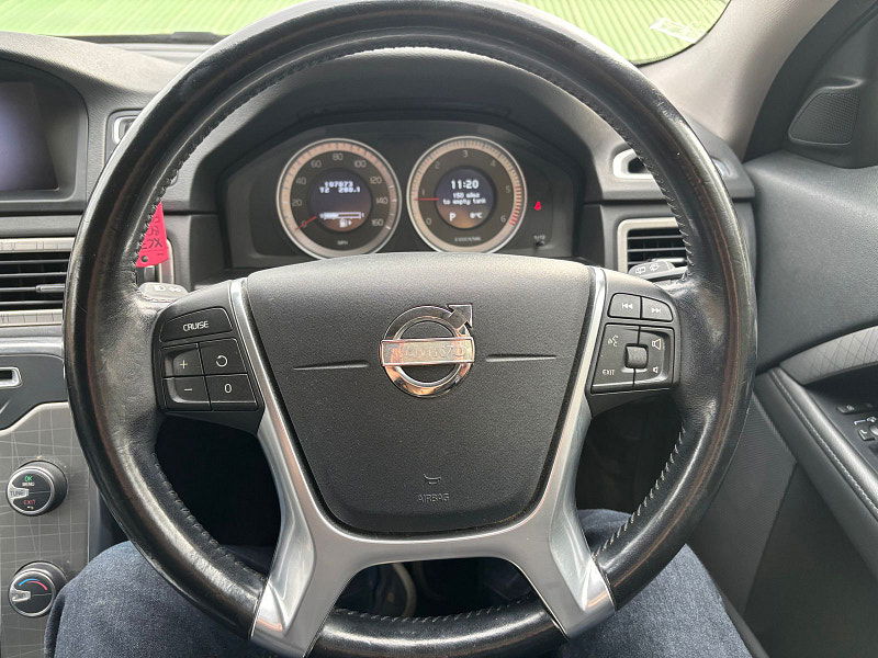 Volvo XC70 2.4 D5 SE Lux Estate 5dr Diesel Geartronic AWD Euro 5 (215 ps) 5dr Automatic 2026