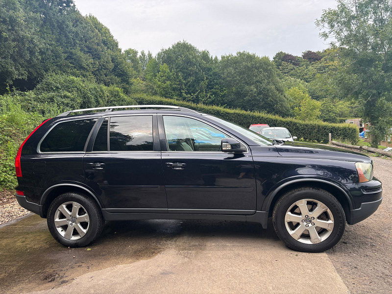 Volvo XC90 2.4 D5 SE SUV 5dr Diesel Geartronic AWD (219 g/km, 200 bhp) 5dr Automatic 2025