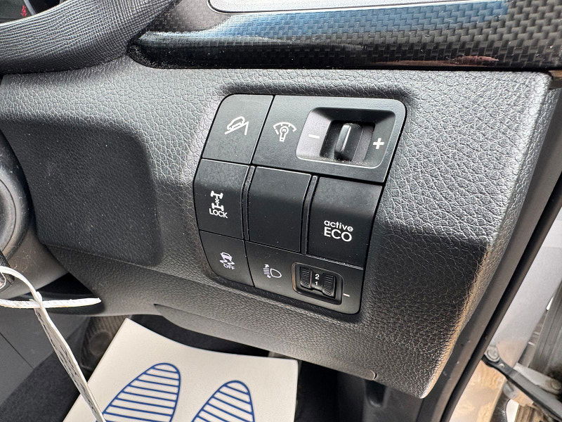 Hyundai Santa Fe 2.2 CRDi Premium SUV 5dr Diesel Auto 4WD Euro 5 (7 seat) (194 bhp) 5dr Automatic 2025