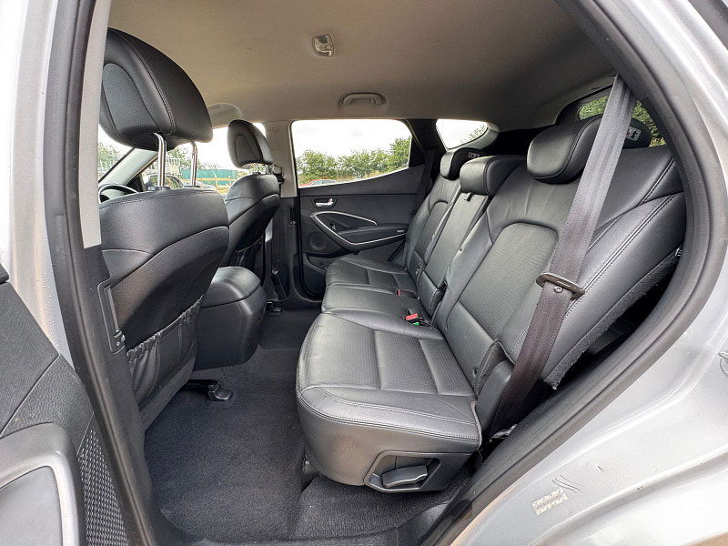 Hyundai Santa Fe 2.2 CRDi Premium SUV 5dr Diesel Auto 4WD Euro 5 (7 seat) (194 bhp) 5dr Automatic 2025