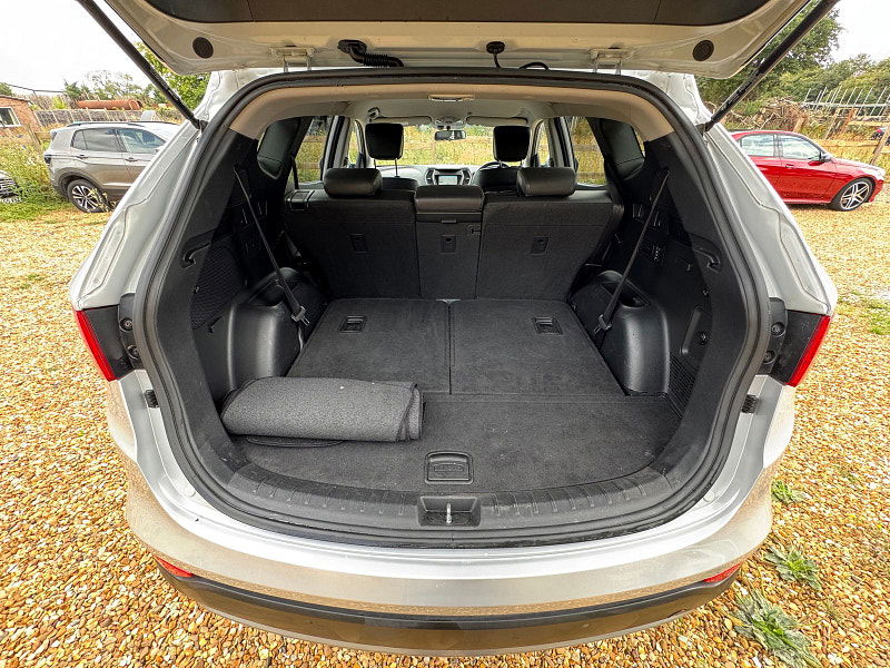 Hyundai Santa Fe 2.2 CRDi Premium SUV 5dr Diesel Auto 4WD Euro 5 (7 seat) (194 bhp) 5dr Automatic 2025