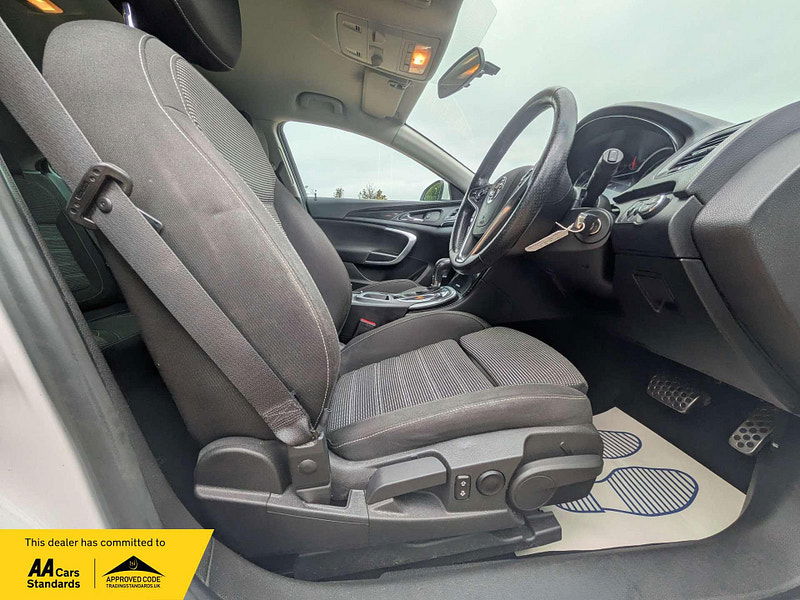 Vauxhall Insignia 1.6 Insignia SRI CDTI Auto 5dr 5dr Automatic 2025
