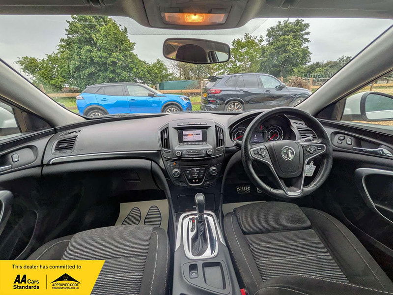 Vauxhall Insignia 1.6 Insignia SRI CDTI Auto 5dr 5dr Automatic 2025