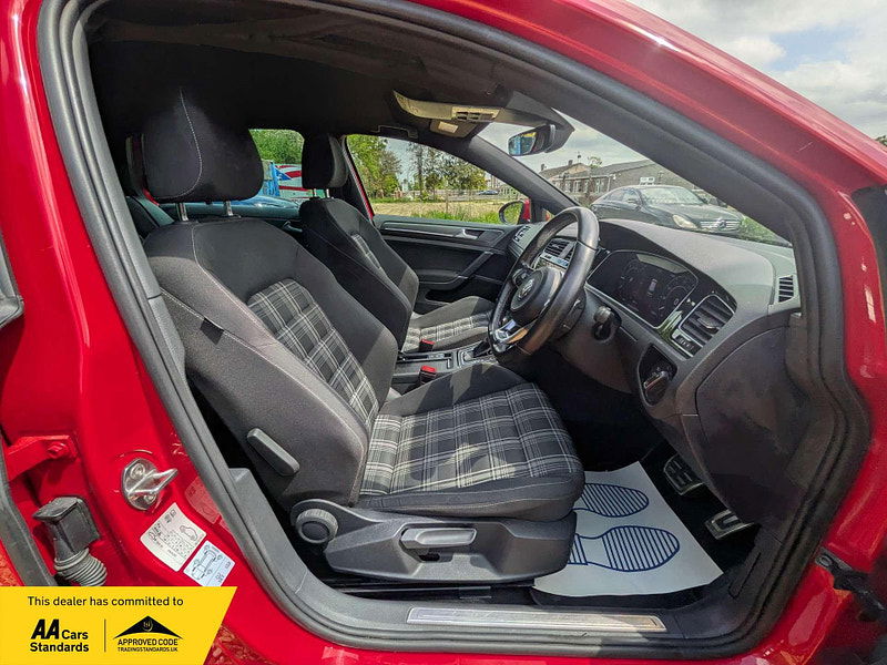 Volkswagen Golf 2.0 Golf GTD TDI Semi-Auto 5dr 5dr Automatic 2025