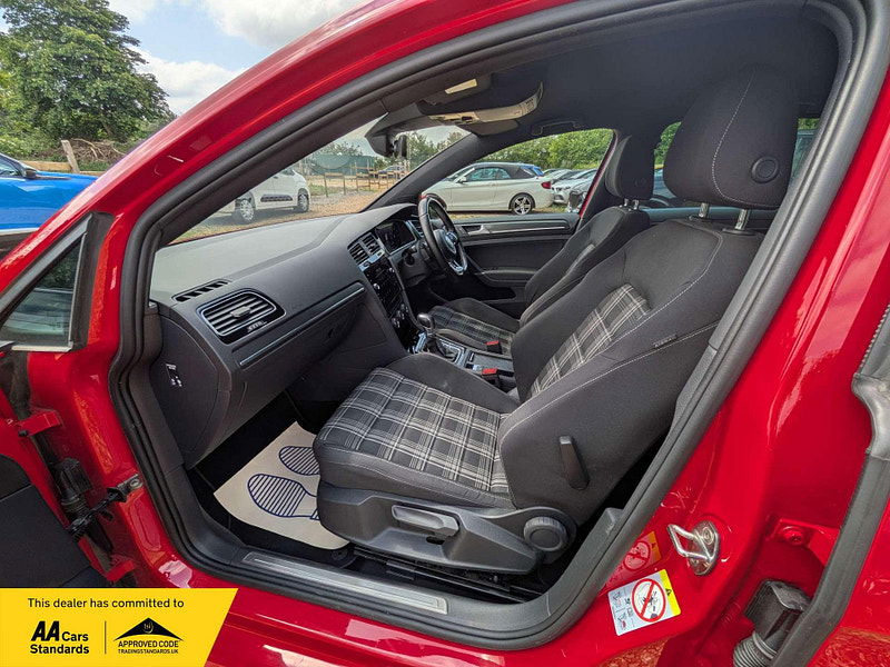 Volkswagen Golf 2.0 Golf GTD TDI Semi-Auto 5dr 5dr Automatic 2025