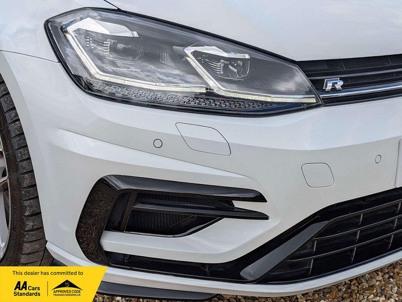 Volkswagen Golf 2.0 Golf R TSi Semi-Auto 4WD 5dr 5dr Automatic 2025